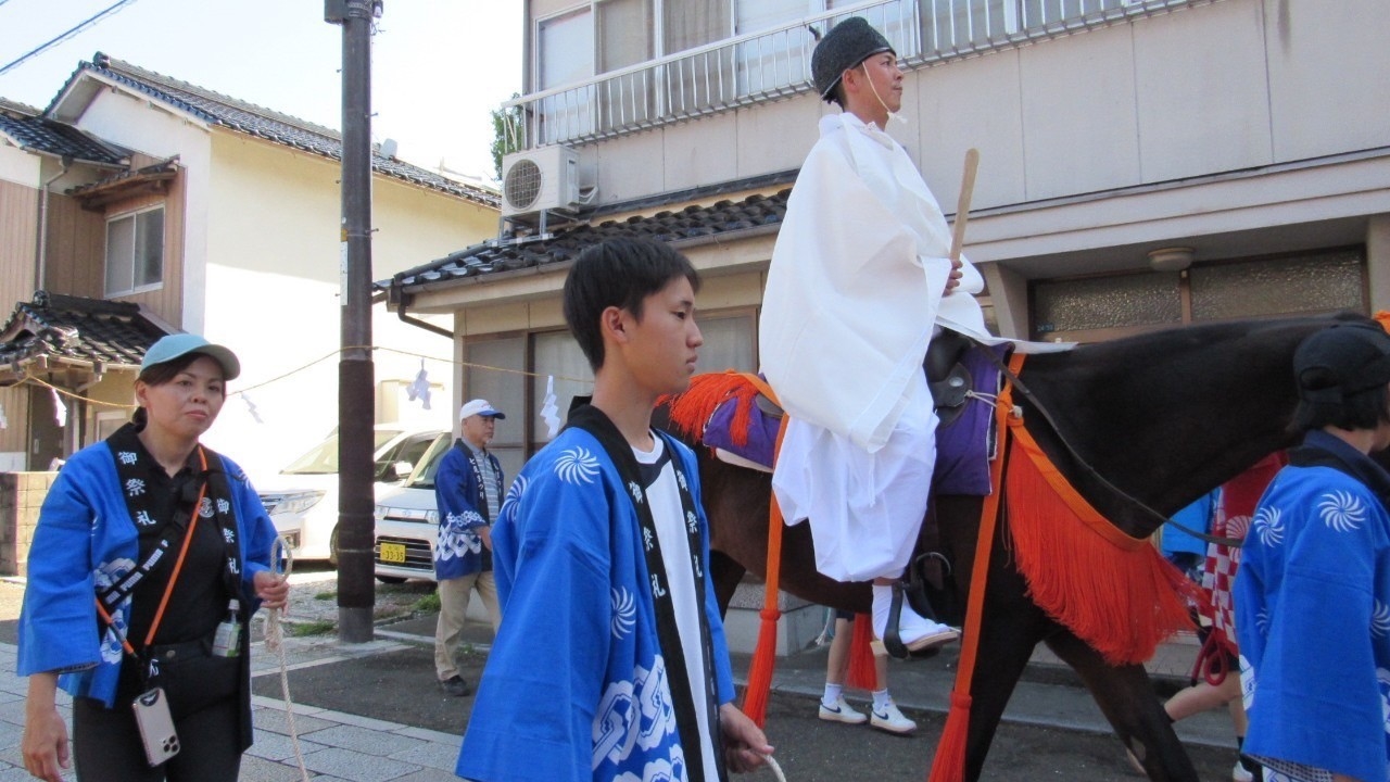 小行司